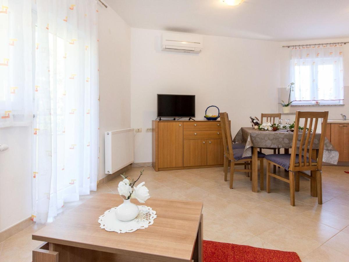 Apartment Andrea - Mod141 By Interhome Martina Exterior photo